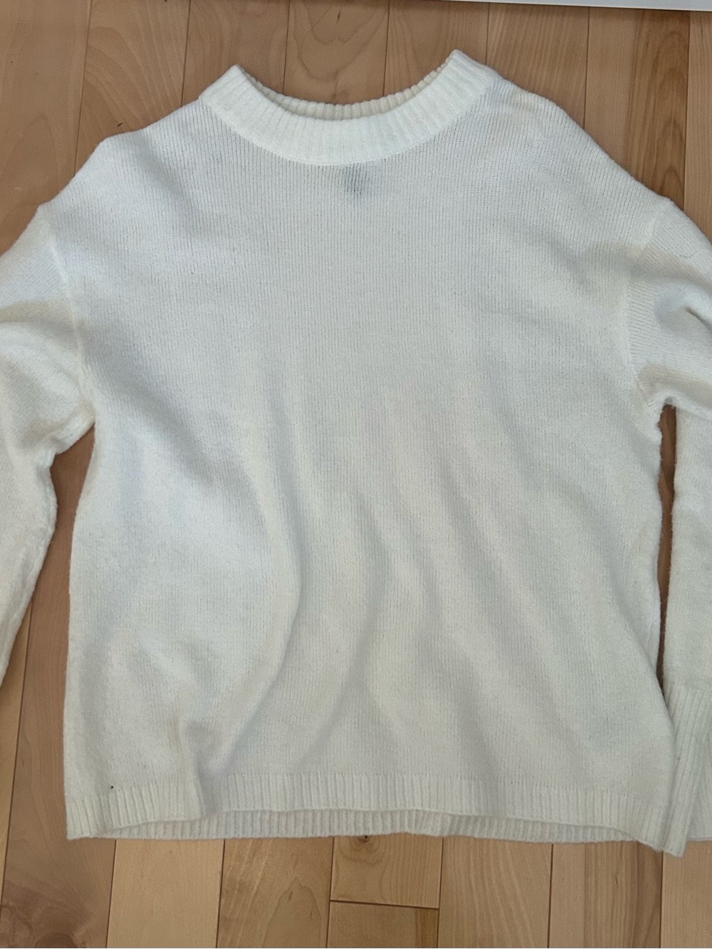 H&M Women's Cream Crew Neck Sweater